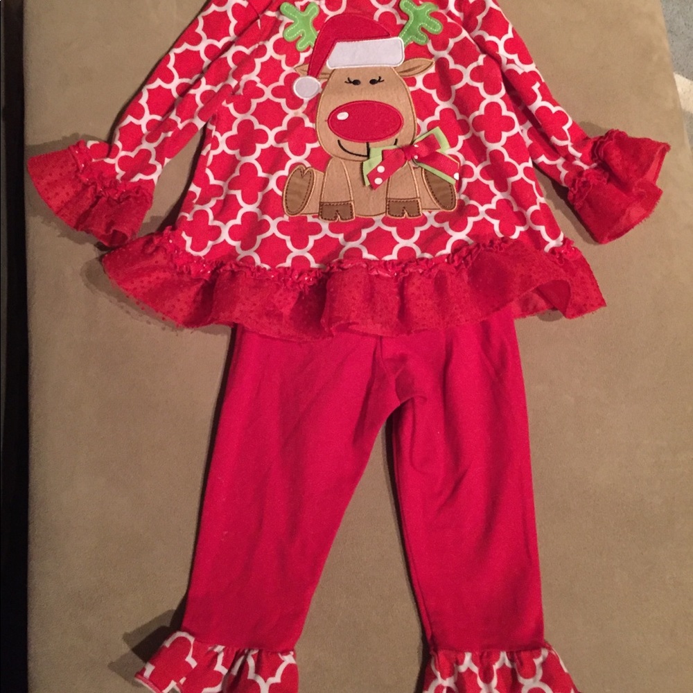 Rare editions holiday outfit